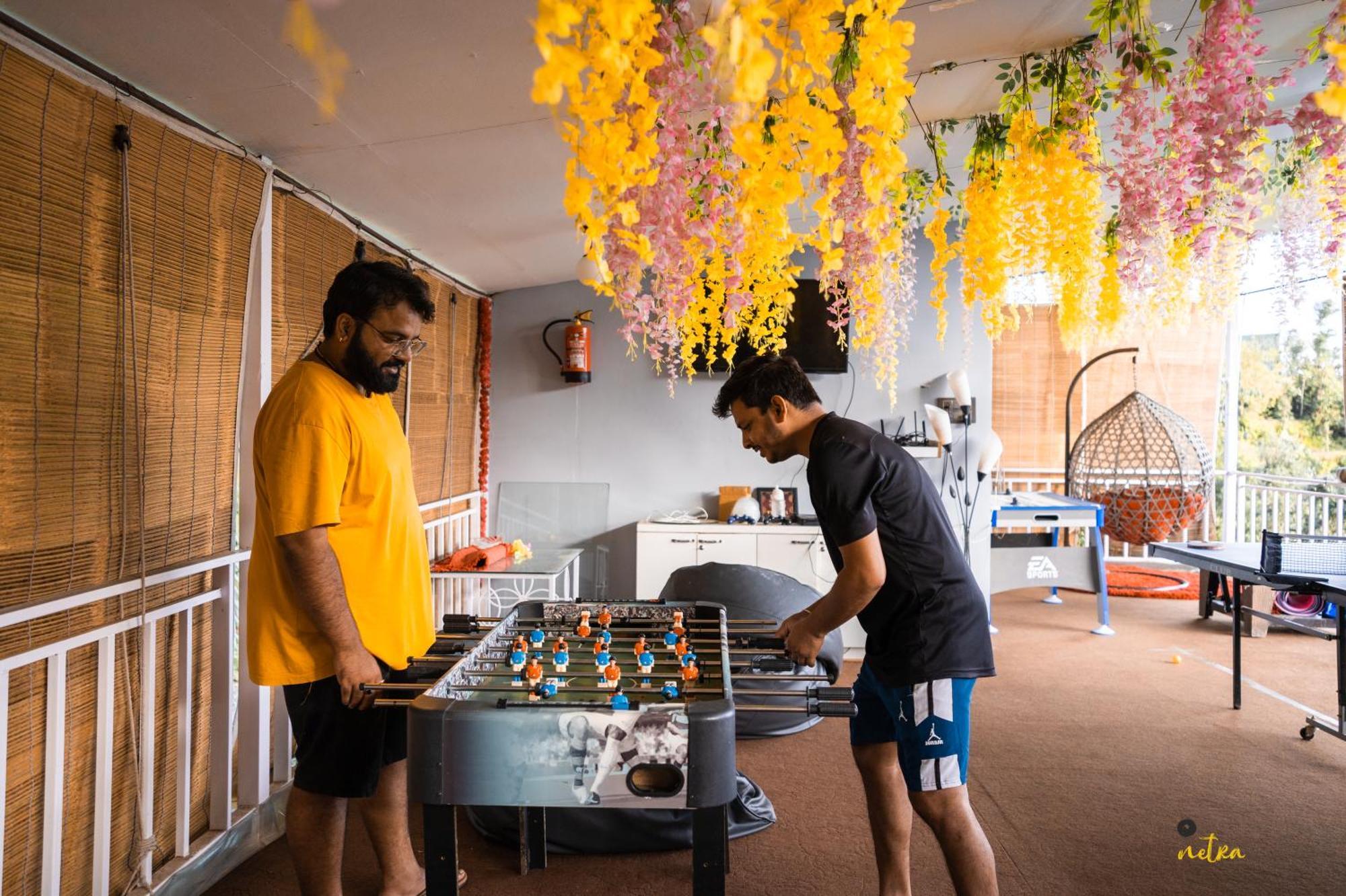 The Rare One'S Mukteshwar - Resort & Cafe Ngoại thất bức ảnh